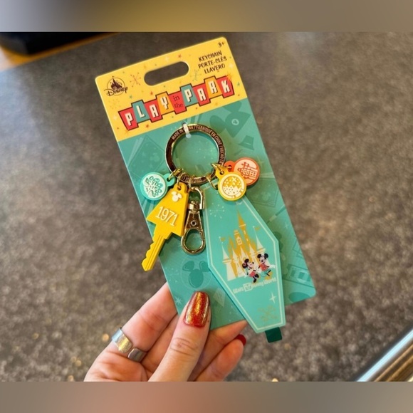 Disney Accessories - Play in the Park Disney Retro Hotel Keychain